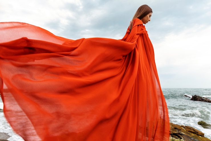 Foto gratuito ritratto di giovane donna con volto nascosto