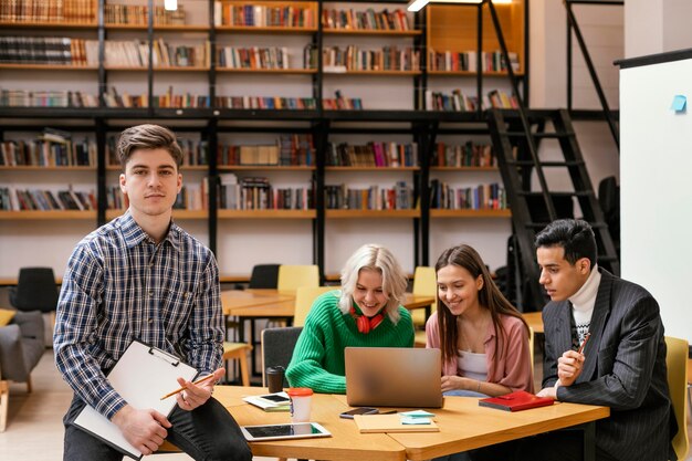 Riunione di squadra per le start-up