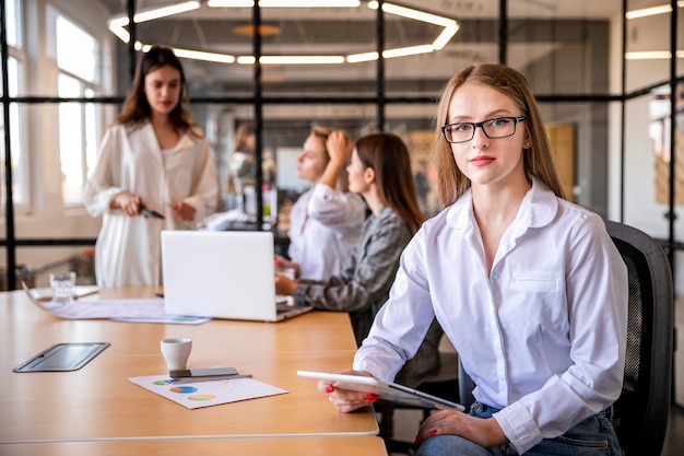 Riunione mensile in ufficio