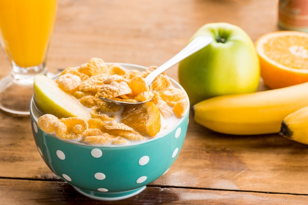 Sana colazione fatta in casa di muesli