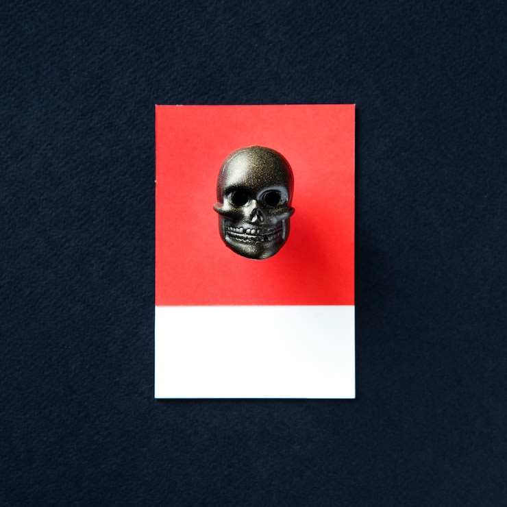 Foto gratuito scuro scheletro volto cranio testa giocattolo