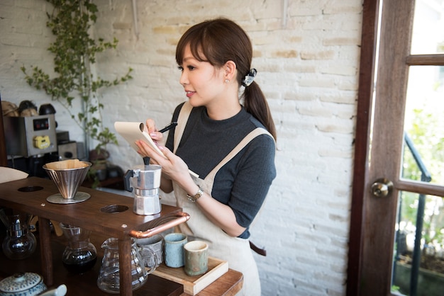 Servizio Bevande Rilassanti Caffeina Caffè Bevanda