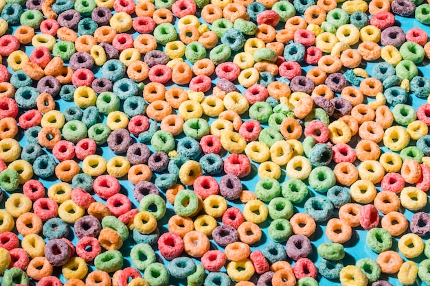 Sfondi fatti con anelli colorati per anelli di cereali