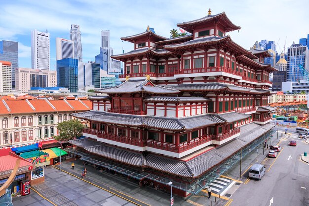 Singapore 4 dicembre 2016 Tempio della reliquia del dente di Buddha situato a China Town Il tempio è costruito con lo stile della dinastia Tang