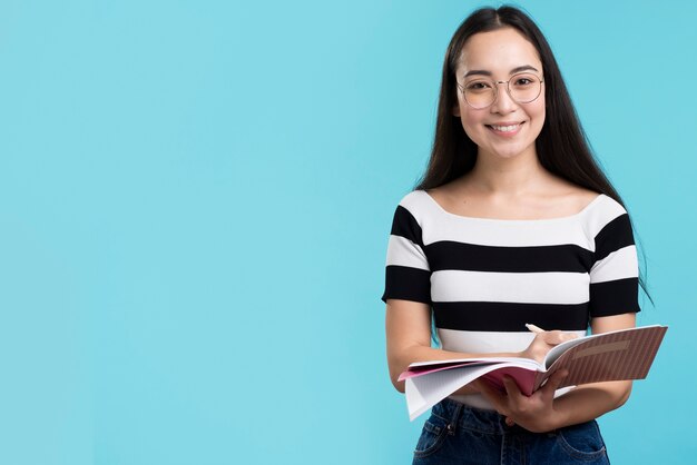 Smile libro di detenzione femminile