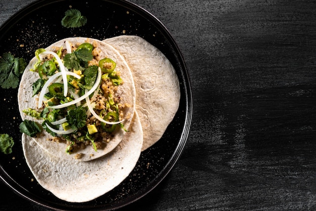 Sopra la vista deliziosi tacos vegetariani