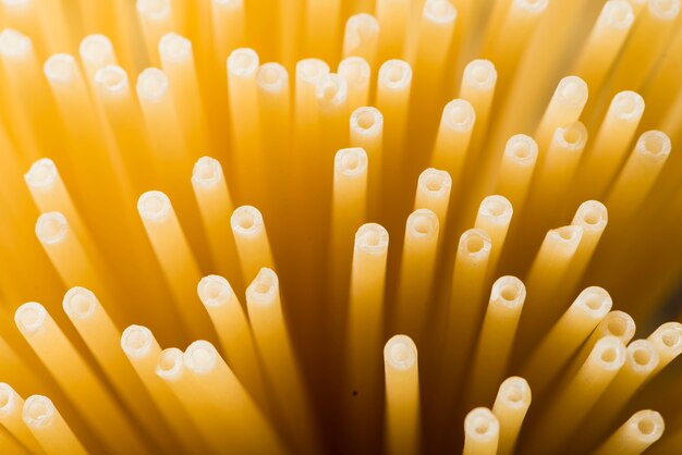 Spaghetti asciutti del primo piano