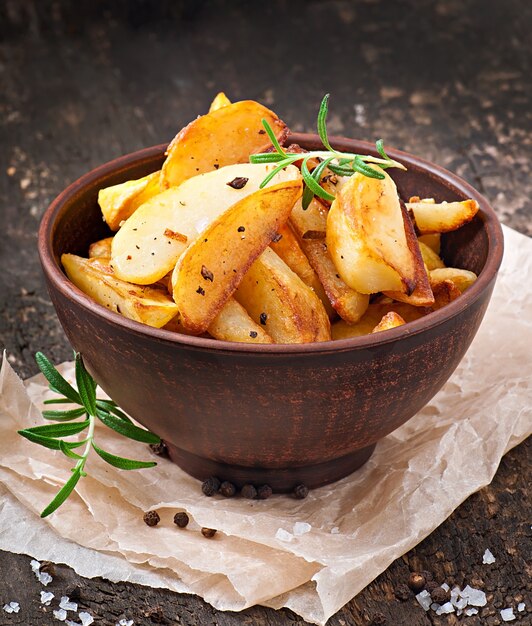 Spicchi di patate fritte