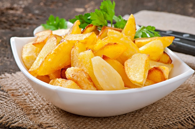 Spicchi di patate fritte