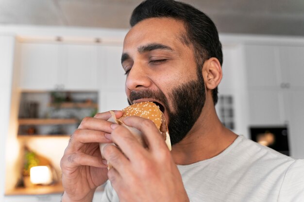 Stile di vita sano sostenuto a casa