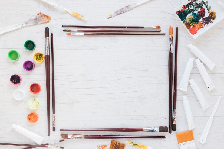 Foto gratuito strumenti d&#39;arte disposti in forma di rettangolo