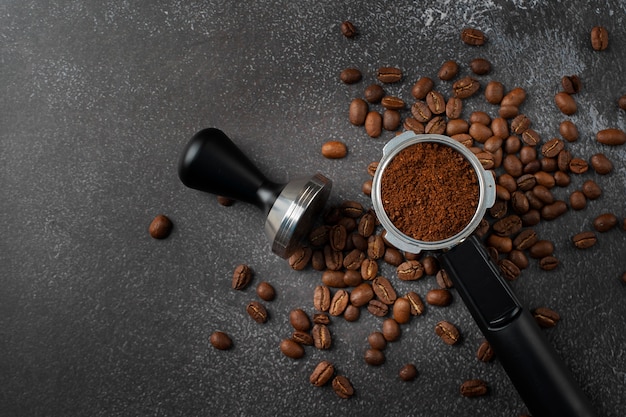 Strumenti utilizzati nel processo di preparazione del caffè