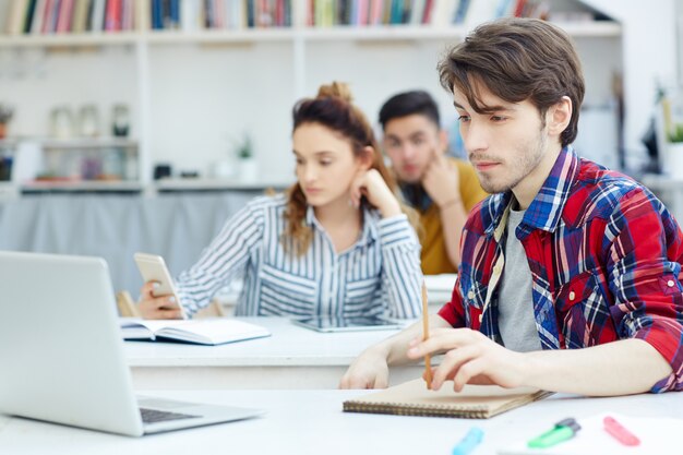 Studente a lezione