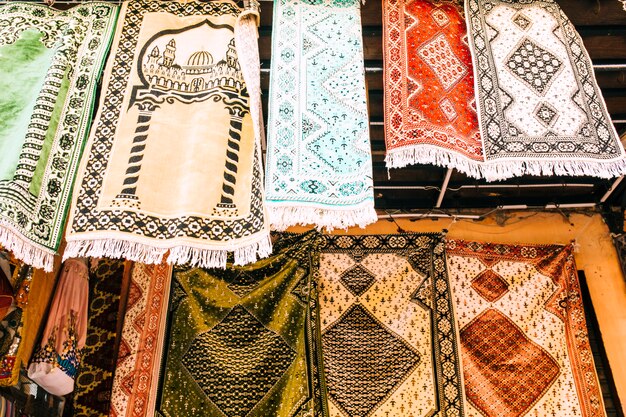 Tappeti sul mercato in Marocco
