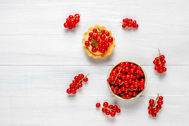 Tartellette rustiche fatte in casa deliziose bacche estive