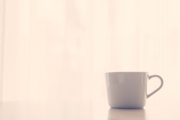 Tazza di caffè con ombra