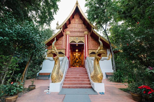 Tempio thailandese nel nord della Thailandia