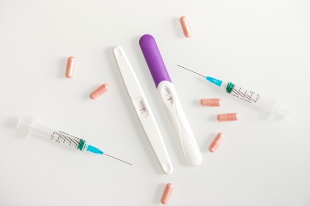 Test di gravidanza e medicina vista dall'alto