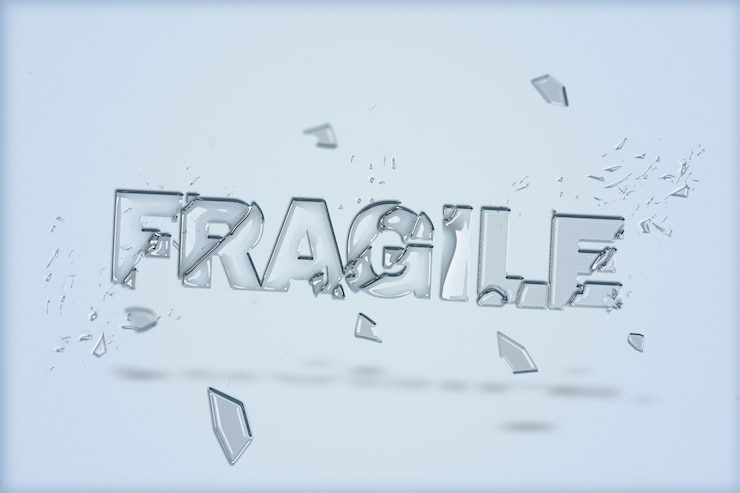 Foto gratuito testo fragile in caratteri di vetro rotto