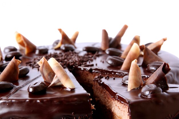 Torta al cioccolato con granelli di cioccolato