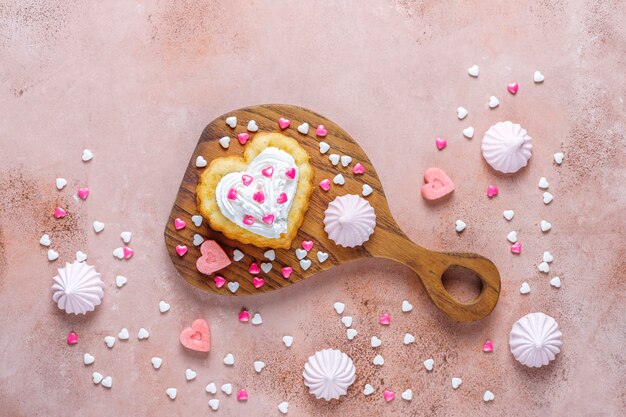 Torte a forma di cuore per San Valentino.