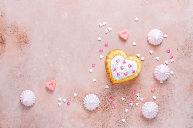 Torte a forma di cuore per San Valentino.