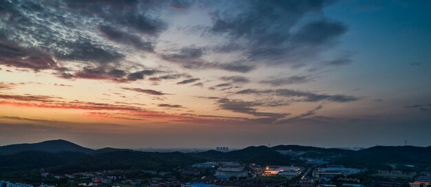 Tramonto in montagna