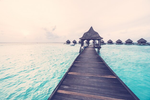 Tramonto sull&#39;isola delle Maldive