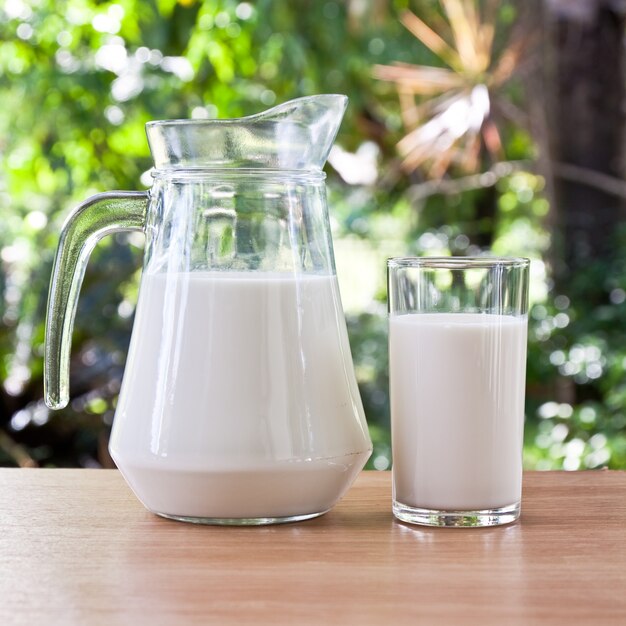 una tabella nessuno colazione fresca