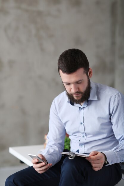 Uomo al lavoro