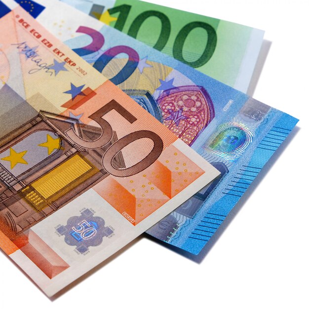 Varie banconote in euro