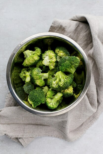 Verdure fresche di broccoli