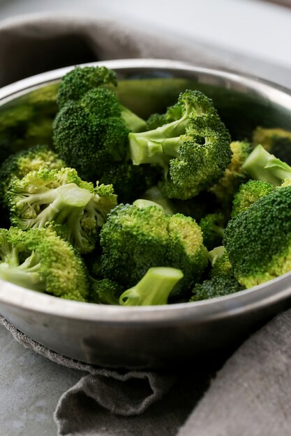 Verdure fresche di broccoli