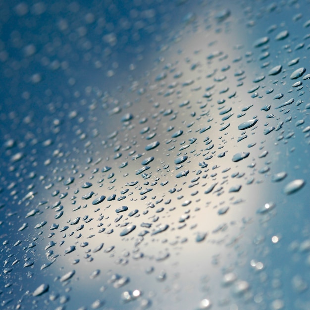 vetro riflessione sullo sfondo automobilistico umidità