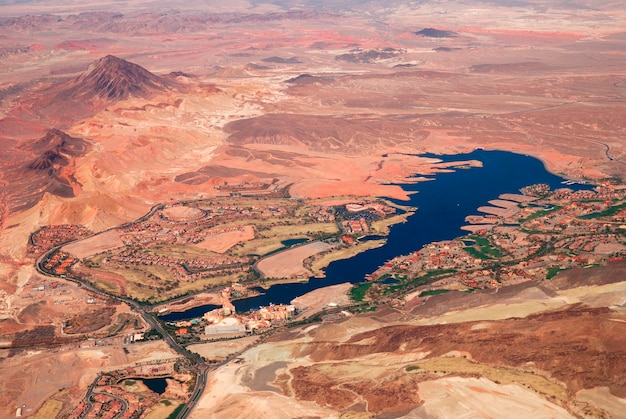 Vista aerea del lago nevada di Las Vegas