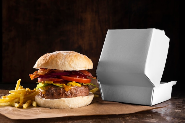 Vista anteriore delizioso assortimento di hamburger