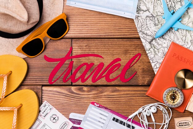 Vista dall'alto accessori per la giornata mondiale del turismo