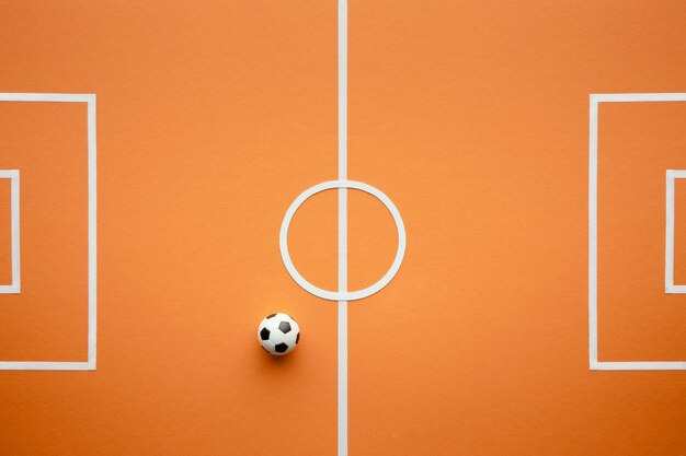 Vista dall'alto campo di calcio ancora in vita