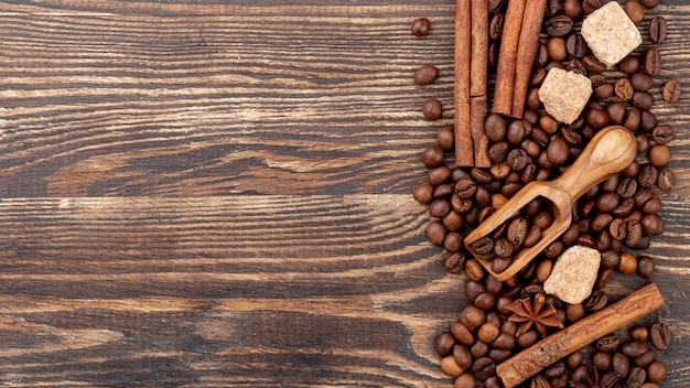 Vista dall'alto del concetto di caffè con spazio di copia