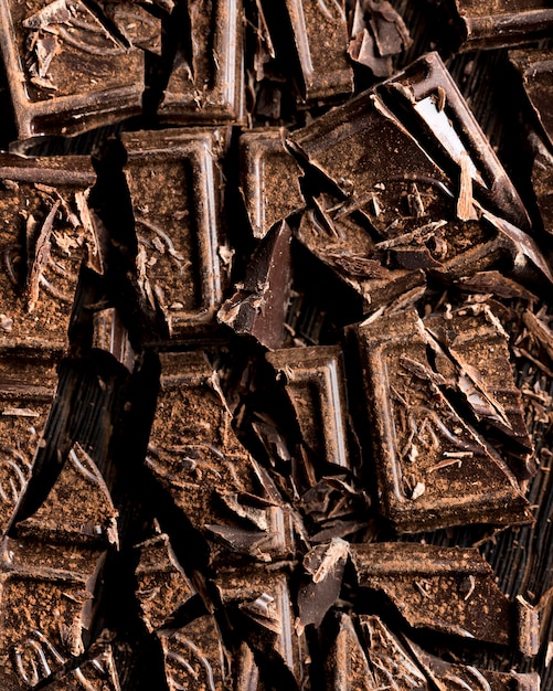 Vista dall'alto del concetto di cioccolato croccante