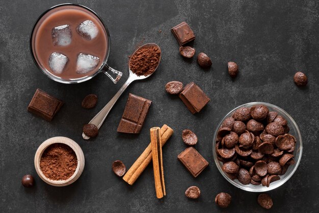 Vista dall'alto deliziosa composizione di cioccolato