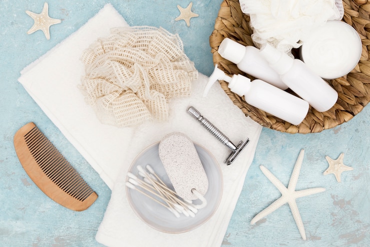 Foto gratuito vista dall'alto di accessori concept bagno