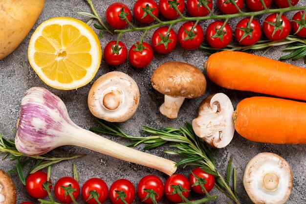 Vista dall'alto di alimenti biologici