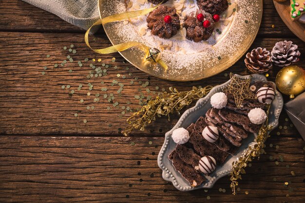 Vista dall&#39;alto di appetitoso torta di Natale