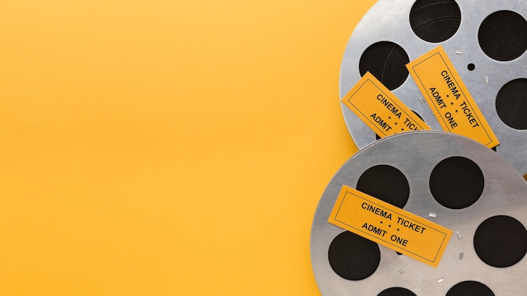 Foto gratuito vista dall'alto elementi cinematografici con spazio di copia