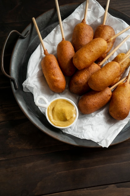 Vista dall'alto sul delizioso corn dog