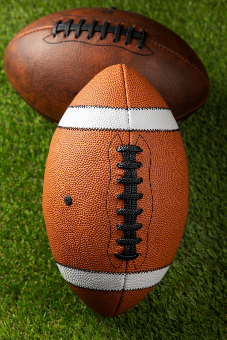 Foto gratuito vista delle palle di football americano