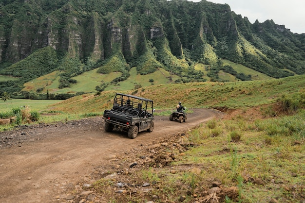 Vista panoramica della jeep alle hawaii