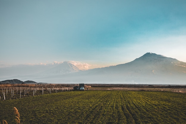 Vista sulla valle dell'Ararat dall'Armenia