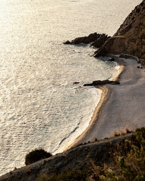 Vista tranquilla della risorsa marina naturale